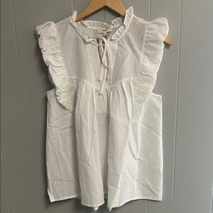 NWT Easel Top Blouse Shirt Small White
